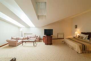 Гостиница Магистрат Томск Полулюкс Мансарда-6