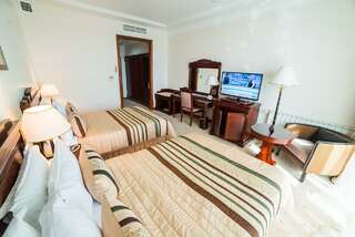 Гостиница Магистрат Томск Номер стандарт улучшенный с 2 односпальными кроватями-2