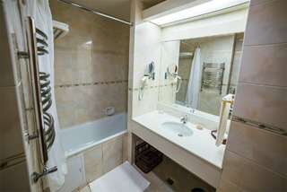 Гостиница Магистрат Томск Стандарт с 1 двуспальной кроватью-6